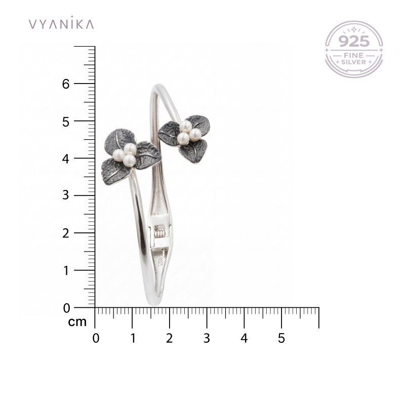 Vyanika Twin Blossom Pearl Cuff Bracelet – Silver Grace