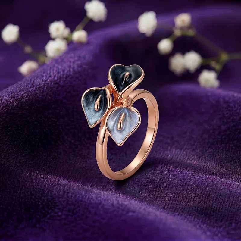 dual-tone-floral-ring-creative-background