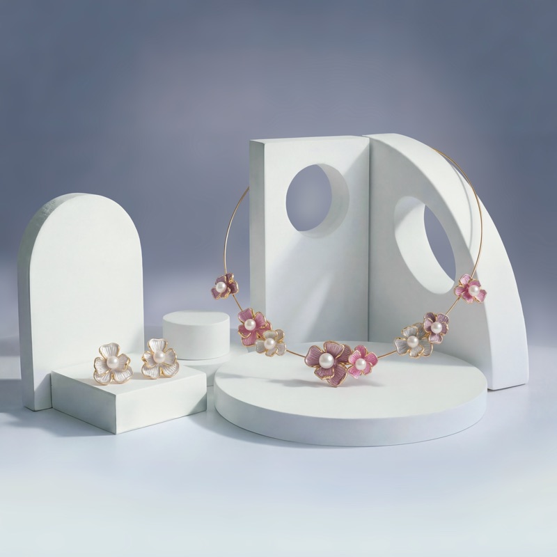 vyanika-pink-floral-pearl-necklace-set-creative-shoot