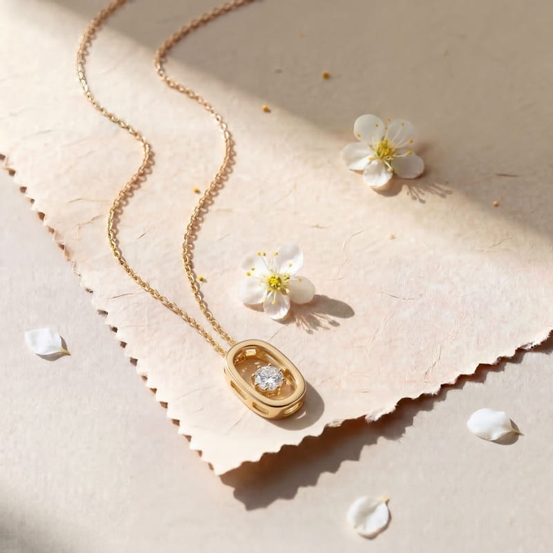 Vyanika Aura Solitaire Frame Pendant